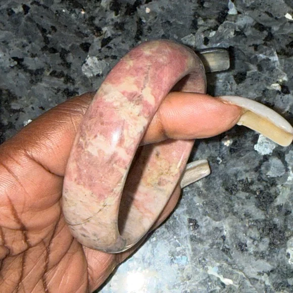 Elegant Pink Rhodonite Bangle 59MM (2.32”) Natural stone - Picture 6 of 10